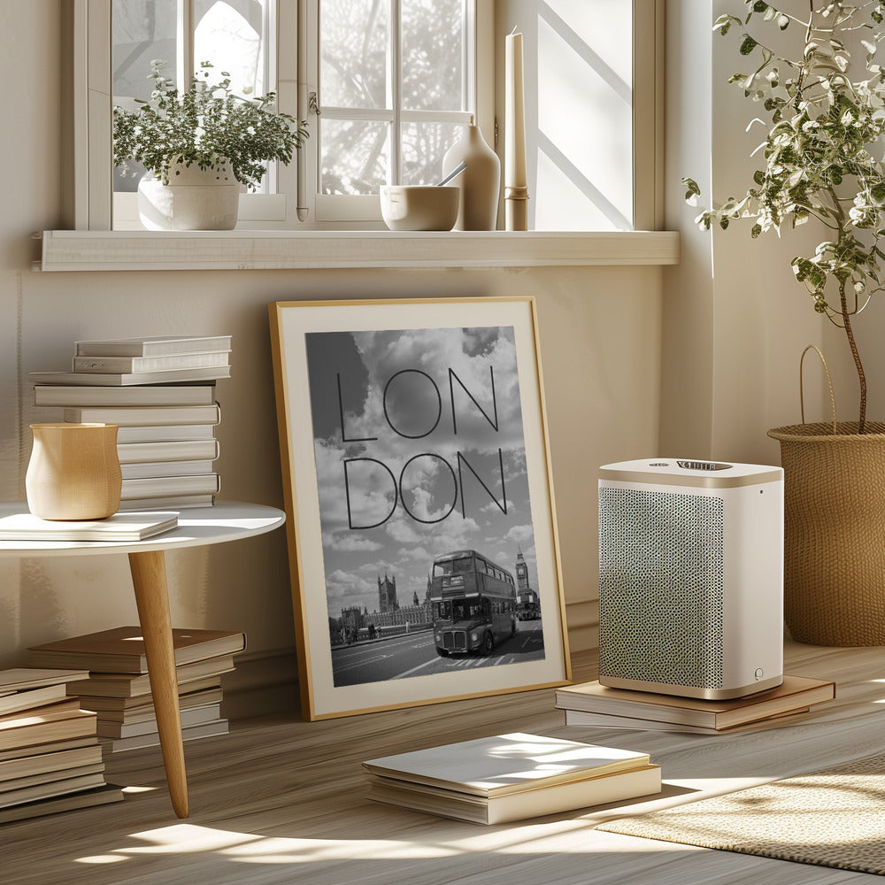 Busses in London | Text & Skyline Poster